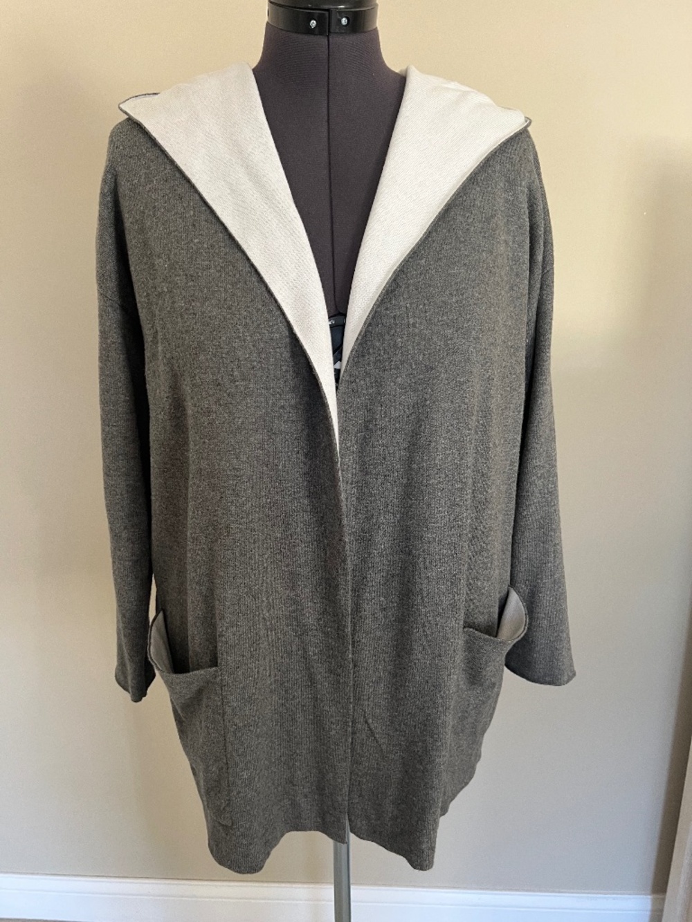 Eileen Fisher Gray Cardigan with Pockets Size M